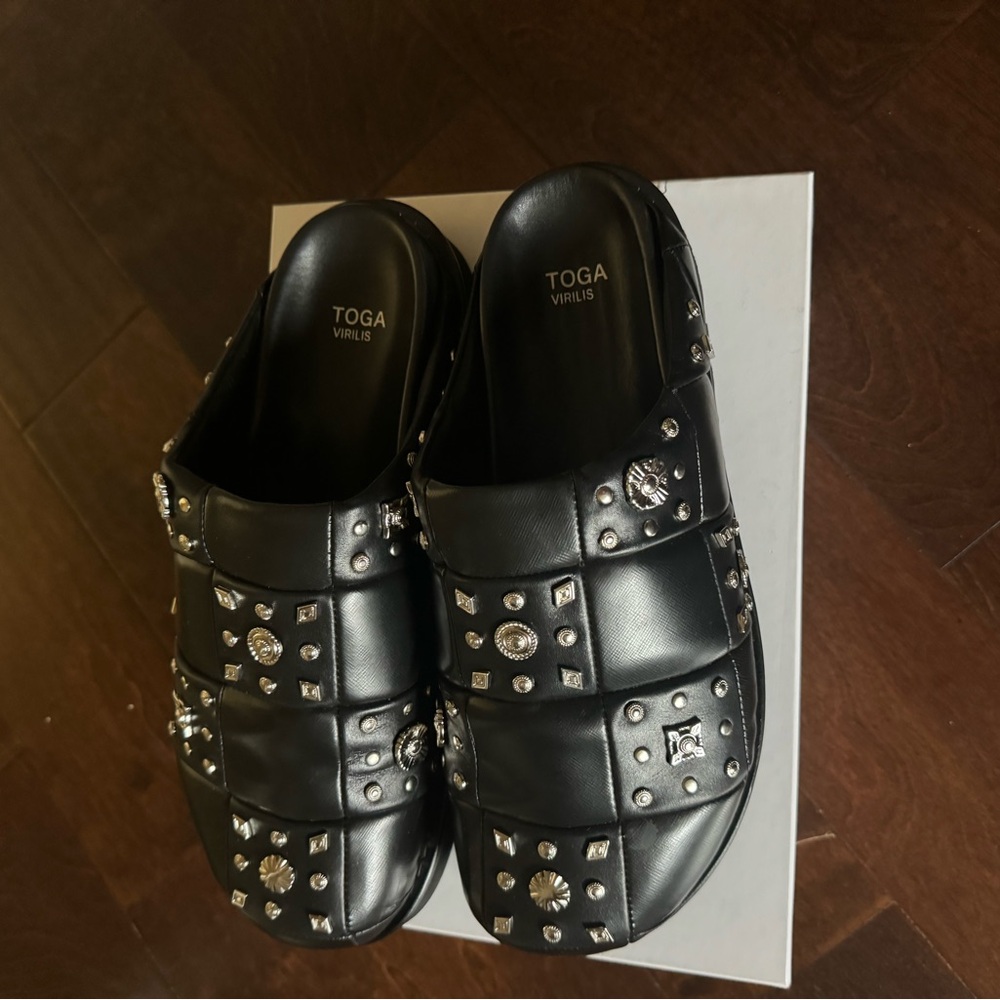 Men’s Toga’s Mule size 13